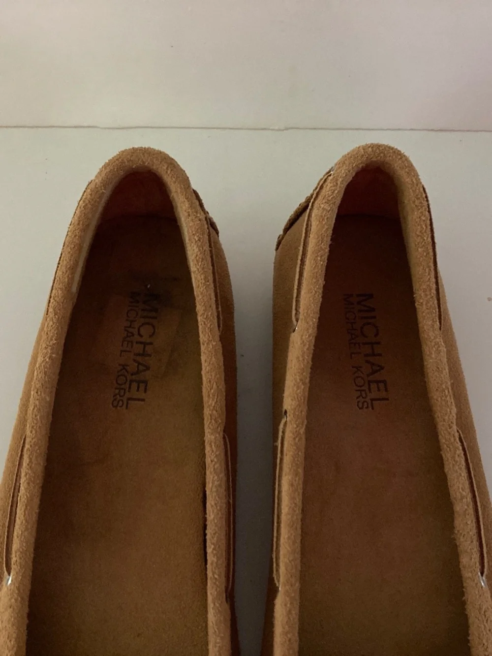 Michael Kors Camel Suede Loafer/Bow Detail/AD12B/Size 8M/EUC/WORN ONCE!